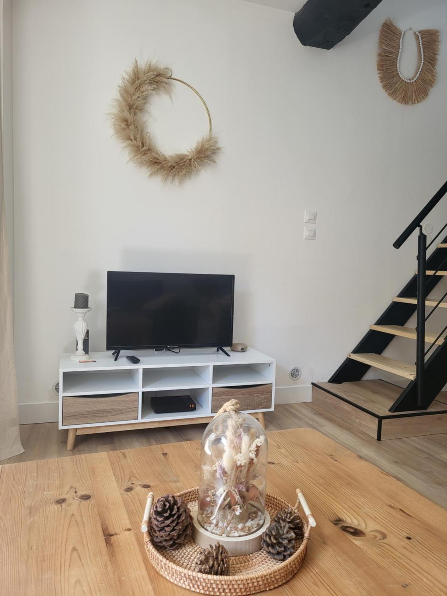 Maison De Village A La Decoration Boheme Jusqu'A 6 Personnes Viviers-les-Montagnes Экстерьер фото